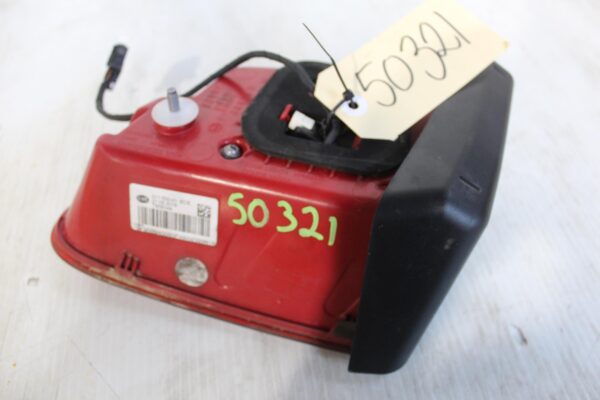 Porsche 95B Macan Rear Right Tail Light 95B945093F, 95B945093, 95B945093AD