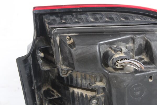 Porsche 957 9PA Cayenne Rear Left Tail Light 95563148701, 95563148702
