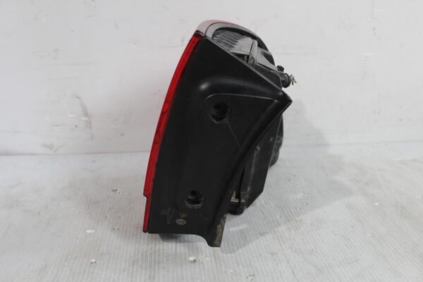Porsche 957 9PA Cayenne Rear Left Tail Light 95563148701, 95563148702