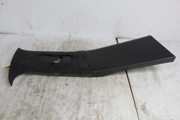 Porsche 955 957 9PA Cayenne Right B Pillar Trim Panel 7L5867240CS, 95555520003