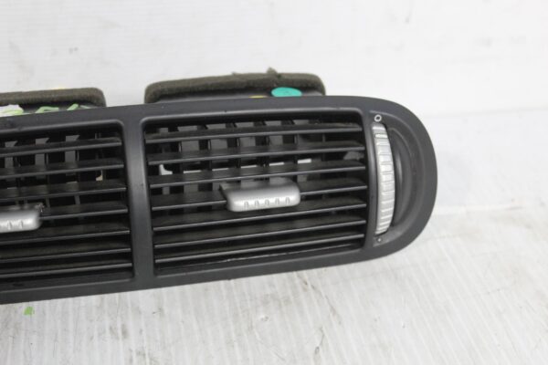 Porsche 955 957 9PA Dash Centre Air Vent 7L5819727B, 95555226303