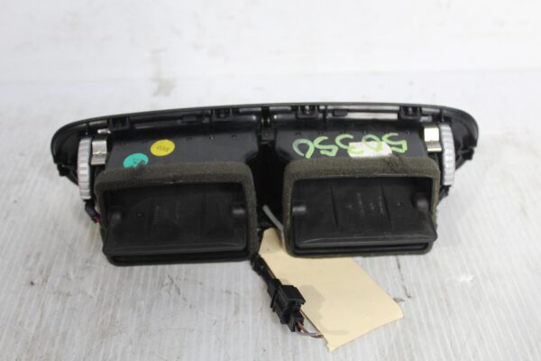 Porsche 955 957 9PA Dash Centre Air Vent 7L5819727B, 95555226303