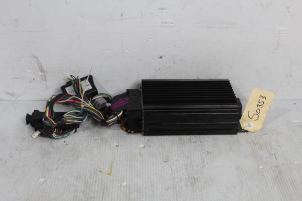 Porsche 955 957 9PA Cayenne BOSE Audio Amplifier 7L5035456G, 95564530107