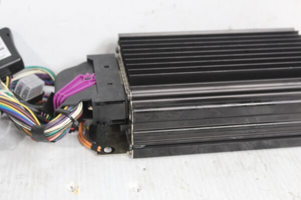 Porsche 955 957 9PA Cayenne BOSE Audio Amplifier 7L5035456G, 95564530107