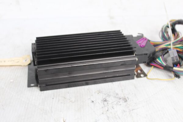 Porsche 955 957 9PA Cayenne BOSE Audio Amplifier 7L5035456G, 95564530107