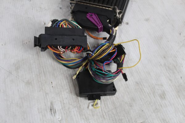 Porsche 955 957 9PA Cayenne BOSE Audio Amplifier 7L5035456G, 95564530107