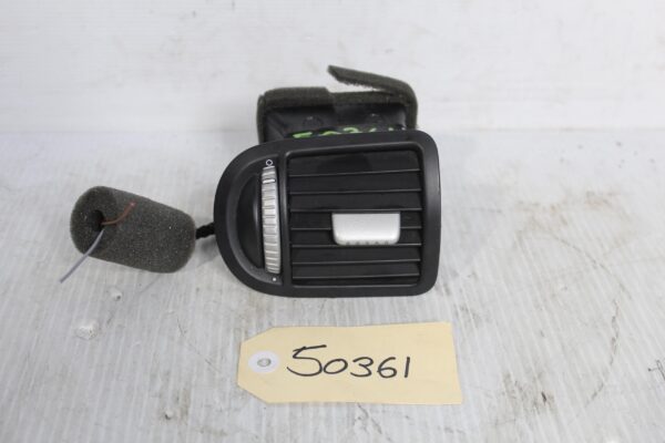 Porsche 955 957 9PA Cayenne Left Dash Vent 7L5819703B, 95555222502