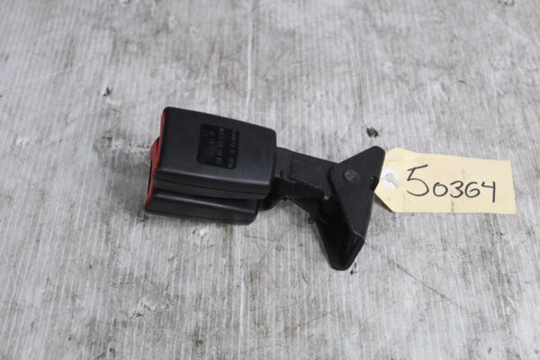Porshce 955 957 9PA Cayenne Rear Left Belt Latch Clip 7L0857822C, 95580305400