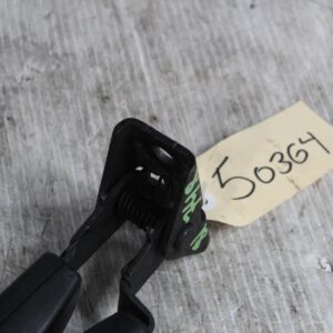 Porshce 955 957 9PA Cayenne Rear Left Belt Latch Clip 7L0857822C, 95580305400 - Image 11