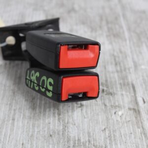 Porshce 955 957 9PA Cayenne Rear Left Belt Latch Clip 7L0857822C, 95580305400 - Image 7