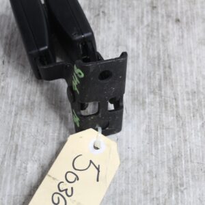 Porshce 955 957 9PA Cayenne Rear Left Belt Latch Clip 7L0857822C, 95580305400 - Image 9