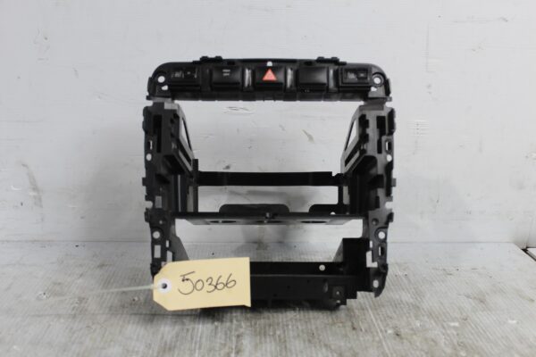 Porsche 955 957 9PA Cayenne Radio Mount Support Bracket 7L5857093C