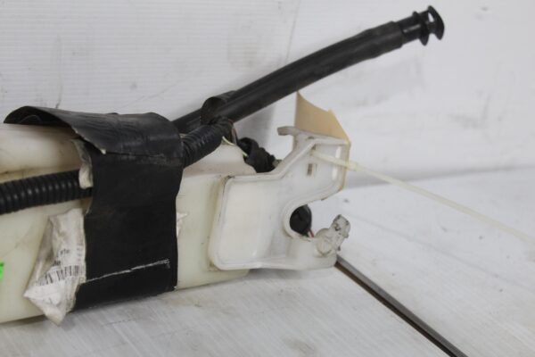 Porsche 955 957 9PA Windscreen Wiper Washer Reservoir 7L0955453FG, 95552870300