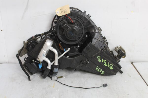 Porsche 955 957 9PA Cayenne Heater Casing Evaporator Blower Fan 95557233900