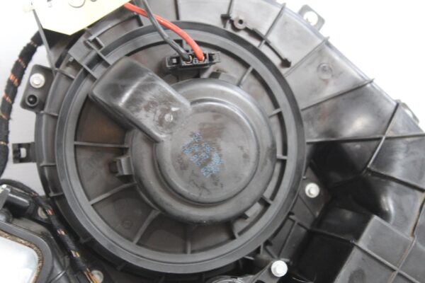 Porsche 955 957 9PA Cayenne Heater Casing Evaporator Blower Fan 95557233900