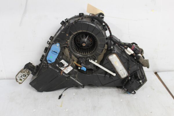 Porsche 955 957 9PA Cayenne Heater Casing Evaporator Blower Fan 95557233900