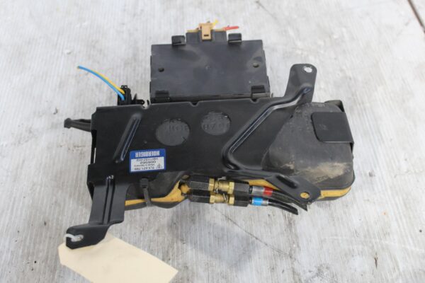 Porsche 955 957 9PA Hydraulic Pump For Power Hatch 7L5871789, 95551244900