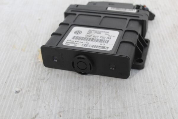 Porsche 955 957 Cayenne Transmission Calc Module Control Unit 09D927750GS
