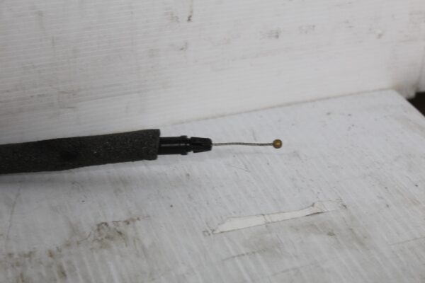 Porsche 955 957 9PA Cayenne Glove Box Lock Assembly 95555212701, 7L5857147B