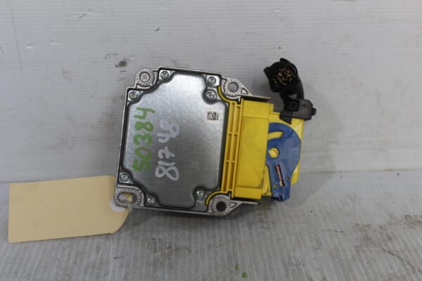 Porsche 955 957 Cayenne SRS Airbag Module Control Unit 95561821910, 95561821911