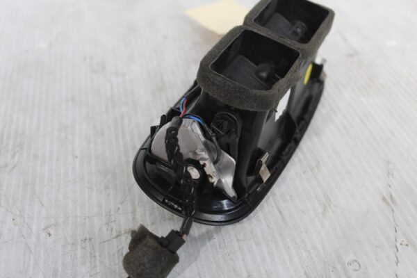 Porsche 955 957 9PA Cayenne Rear Centre Aircon AC Vent 95555226303, 7L5819203C