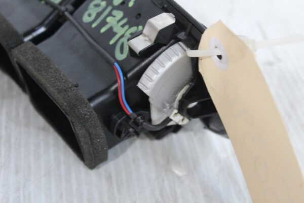 Porsche 955 957 9PA Cayenne Rear Centre Aircon AC Vent 95555226303, 7L5819203C