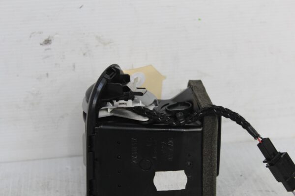 Porsche 957 955 9PA Right AC Aircon Vent Assembly 7L5819704B