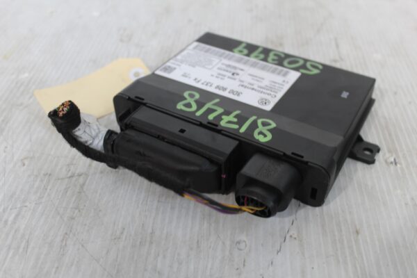 Porsche 955 957 Cayenne Immobiliser KESSY Module Control Unit 95561803508