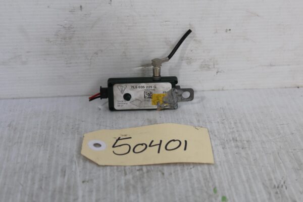 Porsche 957 Cayenne TV Antenna Ariel Right 95564726200, 7L5035225G