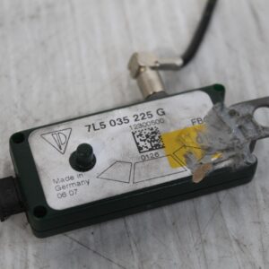 Porsche 957 Cayenne TV Antenna Ariel Right 95564726200, 7L5035225G - Image 5
