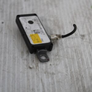 Porsche 957 Cayenne TV Antenna Ariel LEFT 95564726100, 7L5035225F - Image 3