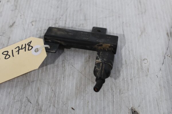 Porsche 955 957 Cayenne Antenna Ariel 95564710200, 3D0909133E