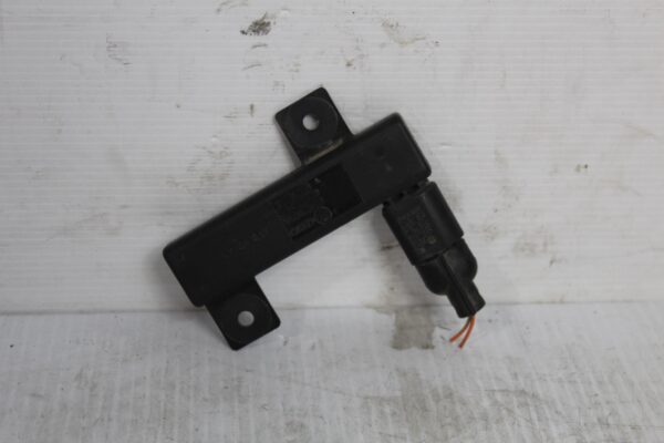 Porsche 955 957 Cayenne Antenna Ariel 95564710200, 3D0909133E