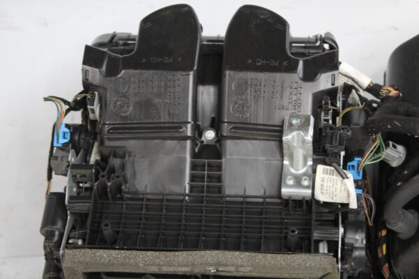 Porsche 955 957 Cayenne Heater Core Box Assembly 7L0820005