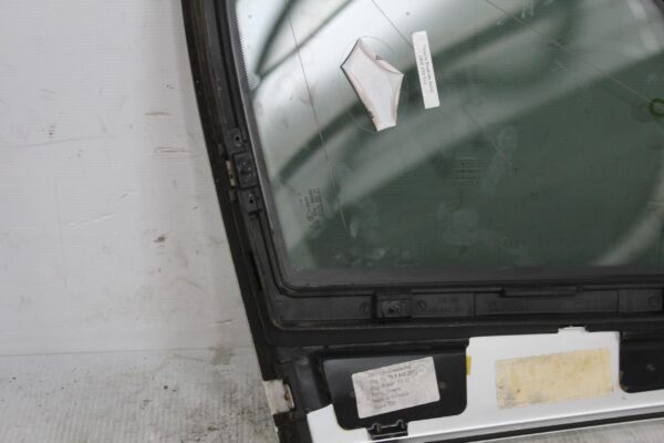 Porsche 955 957 Cayenne Rear Right Quarter Window Glass 95554311125, 95554311163