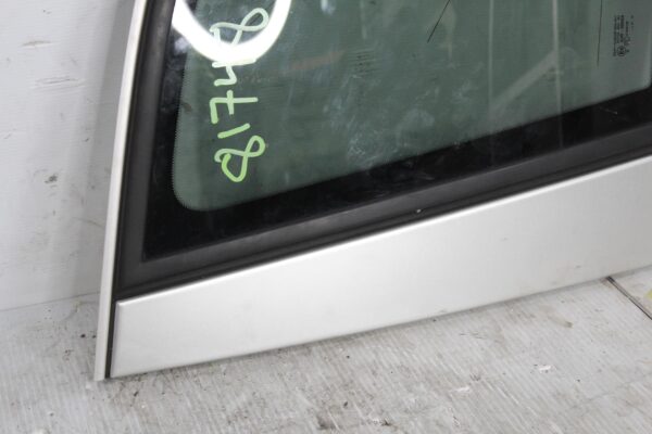 Porsche 955 957 Cayenne Rear Right Quarter Window Glass 95554311125, 95554311163