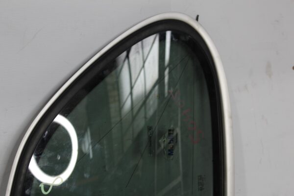 Porsche 955 957 Cayenne Rear Right Quarter Window Glass 95554311125, 95554311163