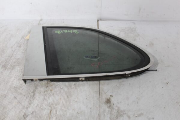 Porsche 955 957 Cayenne Rear Right Quarter Window Glass 95554311125, 95554311163