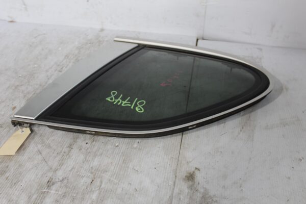 Porsche 955 957 Cayenne Rear Left Quarter Window Glass 95554311225, 95554311263