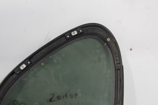Porsche 955 957 Cayenne Rear Left Quarter Window Glass 95554311225, 95554311263