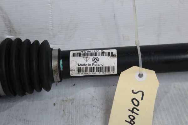 Porsche 958 Cayenne 3.0L Rear Driveshaft Axle 95833202430, 95833202432