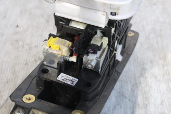 Porsche 955 957 Cayenne Turbo Gear Selector Mechanism 95542601101, 7L5713025H