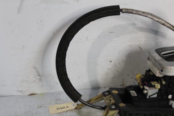 Porsche 955 957 Cayenne Turbo Gear Selector Mechanism 95542601101, 7L5713025H