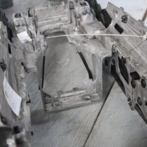 Porsche 95B Macan Centre Console 95B863239D, 95B863241 - Image 13