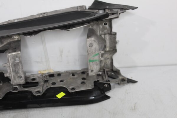 Porsche 95B Macan Centre Console 95B863239D, 95B863241