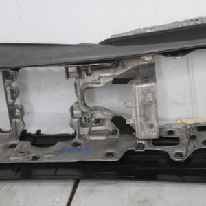 Porsche 95B Macan Centre Console 95B863239D, 95B863241 - Image 17