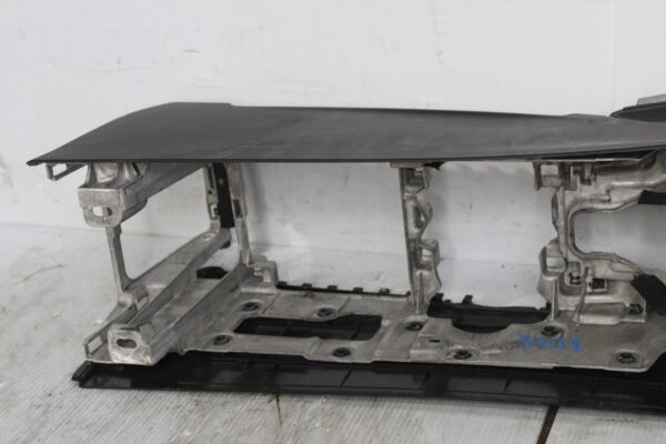 Porsche 95B Macan Centre Console 95B863239D, 95B863241