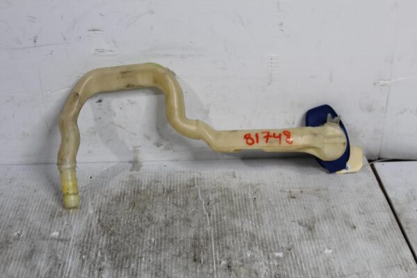 Porsche 955 957 Cayenne Washer Bottle Neck 95552860502, 7L5955463B