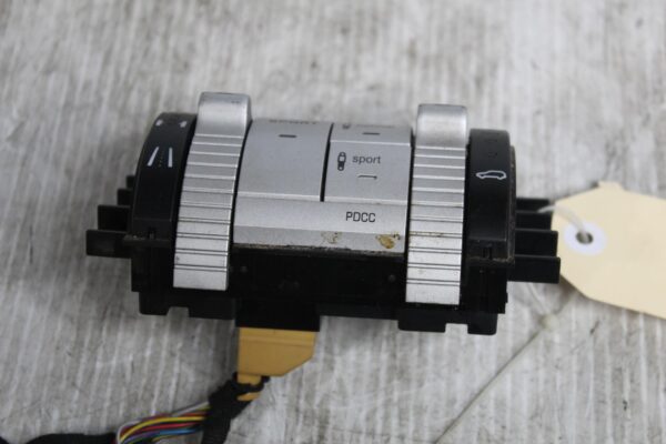 Porsche 955 957 Cayenne PASM Air Suspension Chassis Control Switch 95561325700
