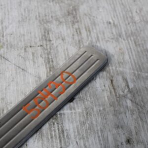 Porsche 957 9PA Cayenne Entry Trim Strip 95555165801, 7L0853656C - Image 5